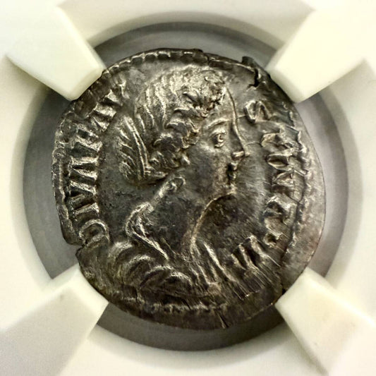 ローマ帝国 デナリウス銀貨 小ファウスティナ AD 147-175 〈NGC Ch AU〉